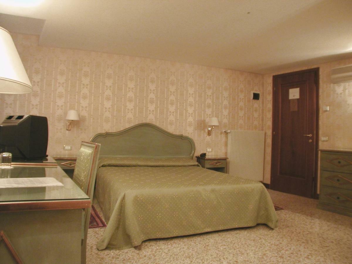 ונציה Locanda La Corte חדר תמונה